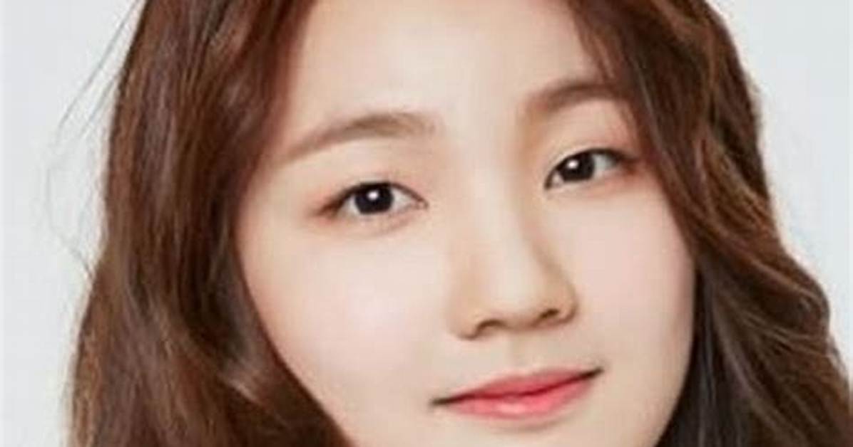 Lee Eun Saem Height, Weight, Net Worth, Age, Birthday, Wikipedia, Who, Nationality, Biography