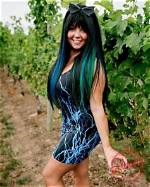 Lexi Martone Unpolished Age Wiki, Biography Boyfriend Wedding and Nail Cost
