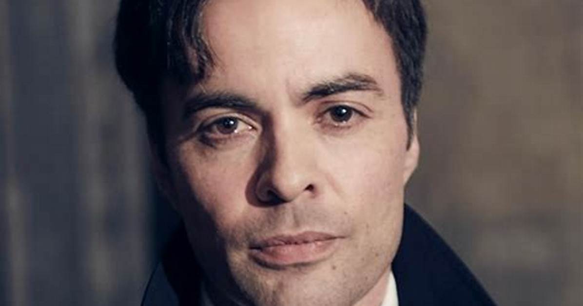 Liaison: Is Nikolai Kinski Gay? Rumors Explain and Family