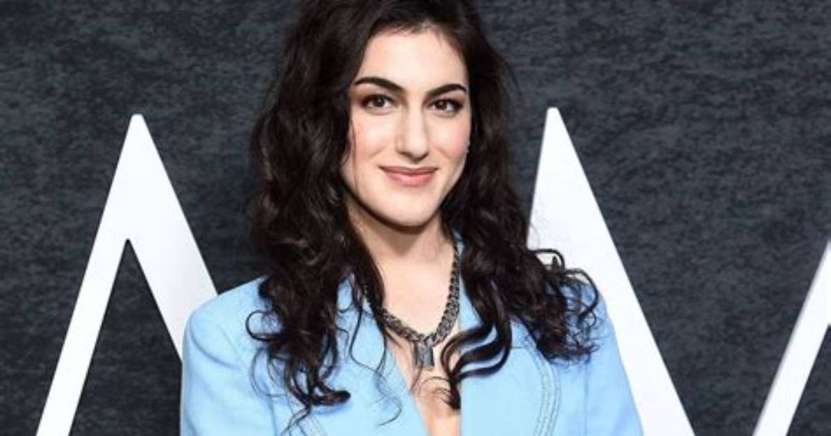 Lilli Kay Wiki, Biography, Age, Birthday, Boyfriend, Parents, Net Worth, Height, Chambers, Actress