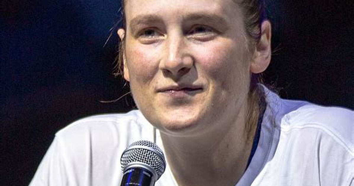 Lindsay Whalen- Wiki, Age, Height, Net Worth, Husband, Ethnicity