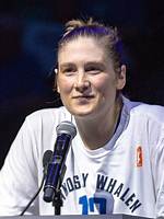 Lindsay Whalen- Wiki, Age, Height, Net Worth, Husband, Ethnicity