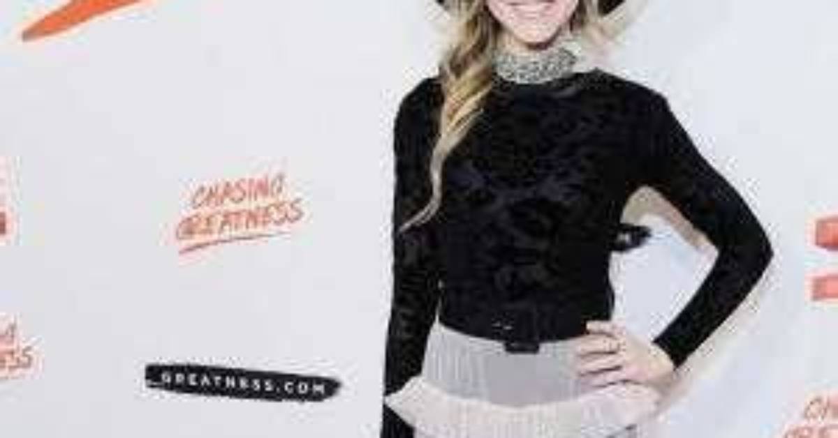 Lindsey Stirling Biography, Facts, Dating, Married, Husband, Net Worth, Religion, Age, Wiki, Family, Songs, Albums, Tour, Awards, Violin, Concert
