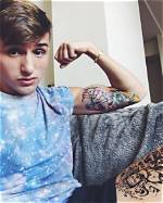 Lucas Cruikshank: Boyfriend, Net Worth, Tattoos, Smoking & Body Facts