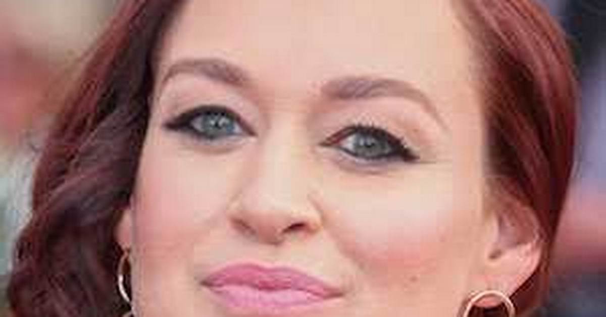 Mamrie Hart Age, Wiki, Biography, Net Worth, Dating, Boyfriend, Height