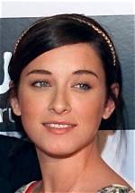 Margo Harshman: Dating, Net Worth, Tattoos, Smoking & Body Measurements