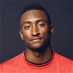 Marques Brownlee: Girlfriend, Net Worth, Tattoos, Smoking & Body Facts