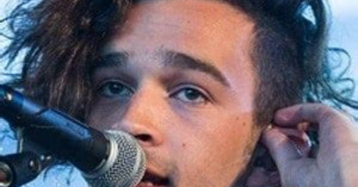 Matty Healy Biography, Age, Dad, Brother, Dating, Style, Net Worth and Tattoo