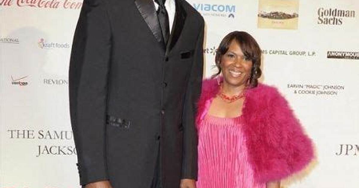 Meet David Robinson Wife- Is Valerie Hoggatta a Celebrity?