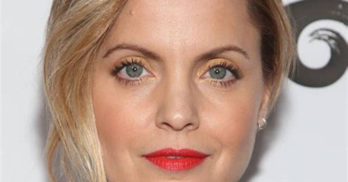 Mena Suvari’s Biography, Fact, Career, Awards, Net Worth & Life Story
