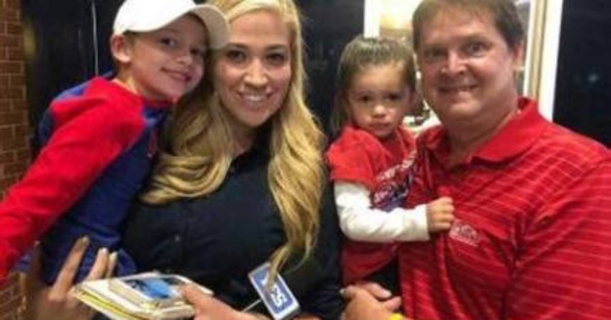 Meredith Marakovits Bio, Age, Family, Husband, Yes, Ny Yankees, Salary