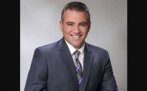 News Director George Davilas Bio, Age, Height, News12, Salary, and Spouse.