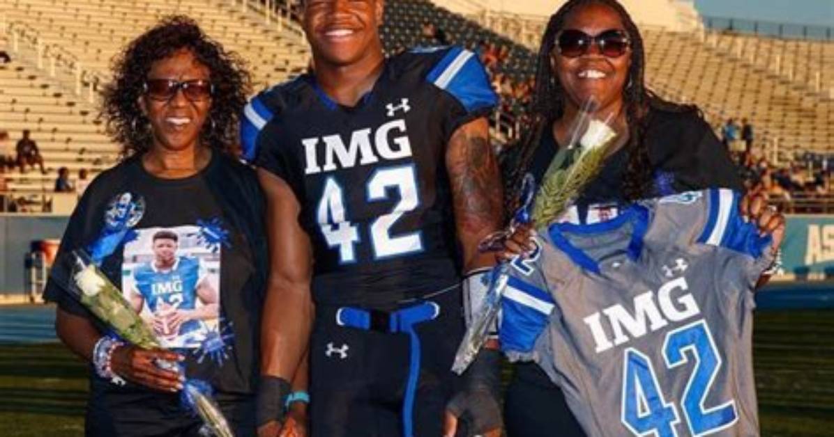 Nfl: Who Are Casey Thompson Parents? Meet His Father Charles Thompson and Mother Kori Thompson