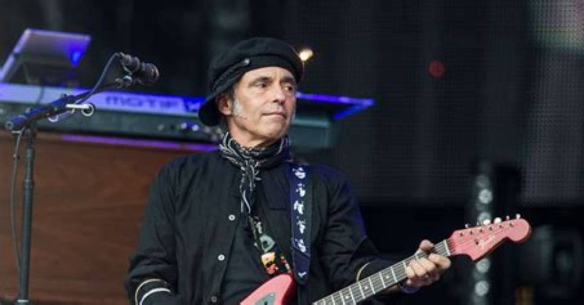 Nils Lofgren’s Net Worth, Biography, Fact, Career, Awards and Life Story