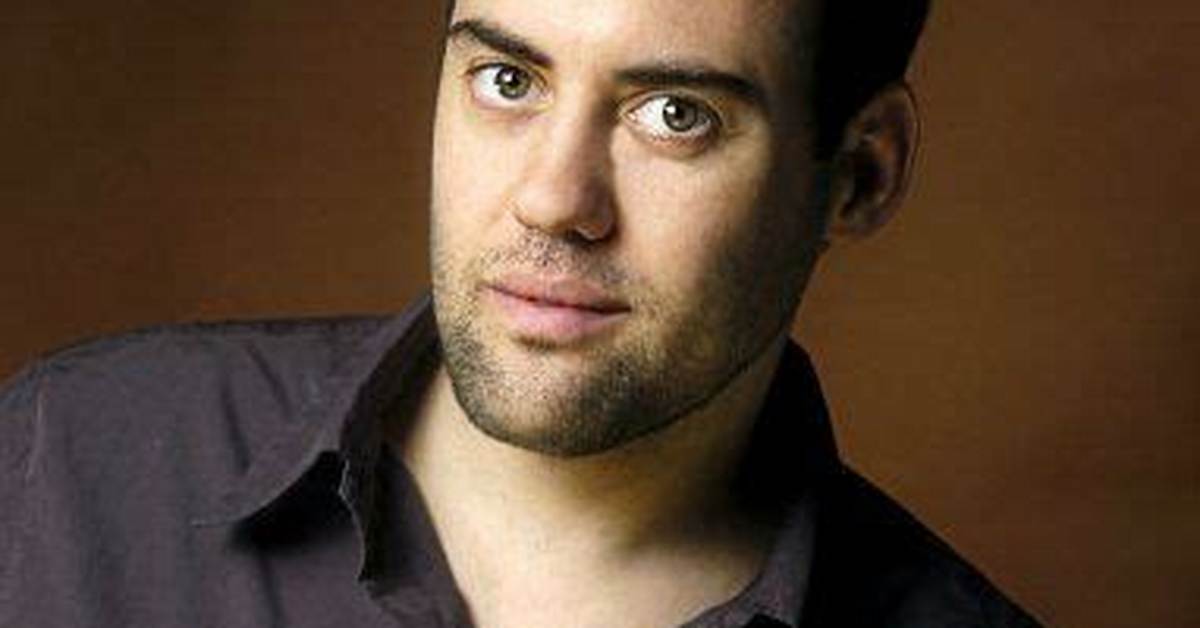 Orny Adams Biography, Age, Net Worth, Wife, Tours, Teen Wolf