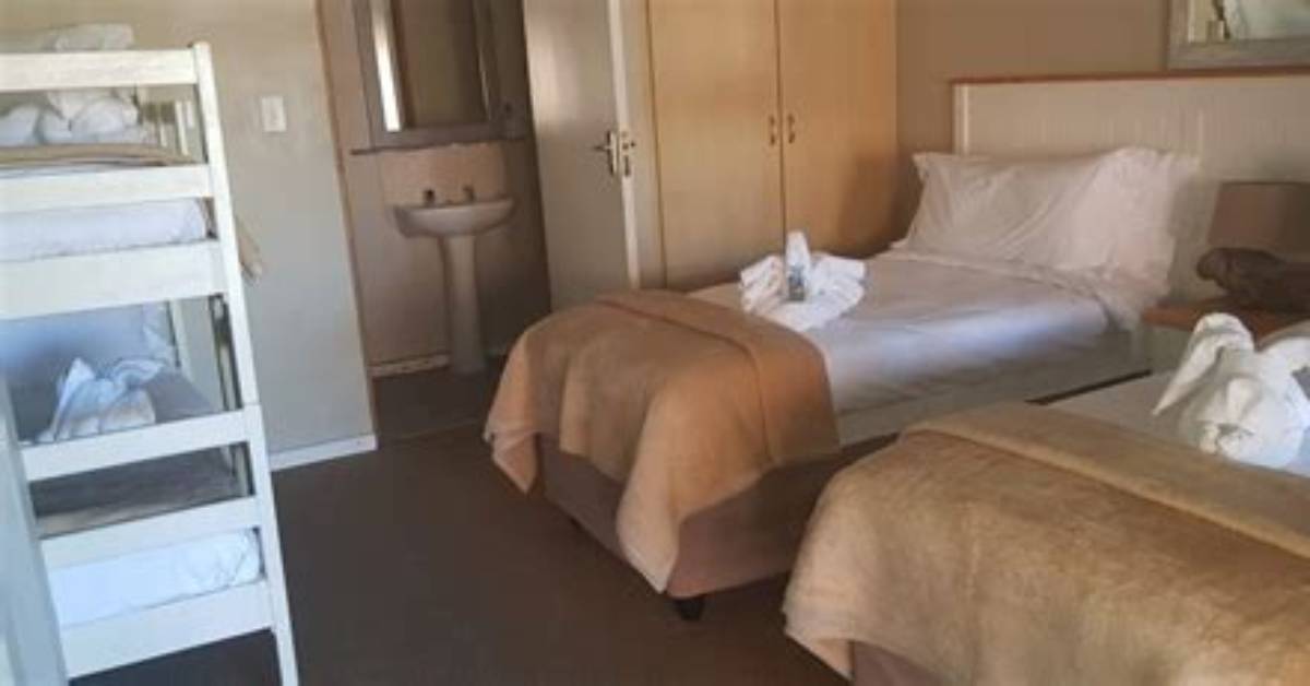 Pili Pili Beach Cabanas, Kingfisher Creek, South Africa