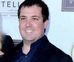 Quinton Anderson Reynolds Height, Weight, Net Worth, Age, Birthday, Wikipedia, Who, Nationality, Biography