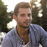 Rafael De La Fuente: Dating, Net Worth, Tattoos, Smoking & Body Facts