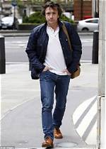 Richard Hammond: Wife, Net Worth, Tattoos, Smoking & Body Facts