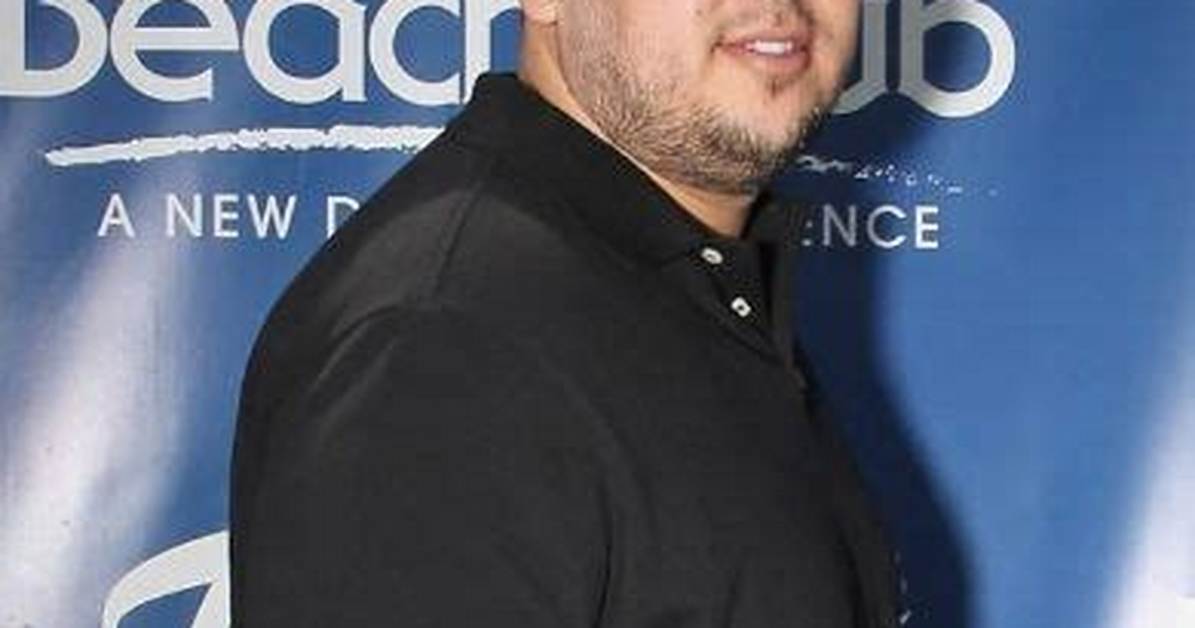 Rob Kardashian Bio, Age, Weight, Net Worth, Daughter, Sister, Parents, Hwd, Height