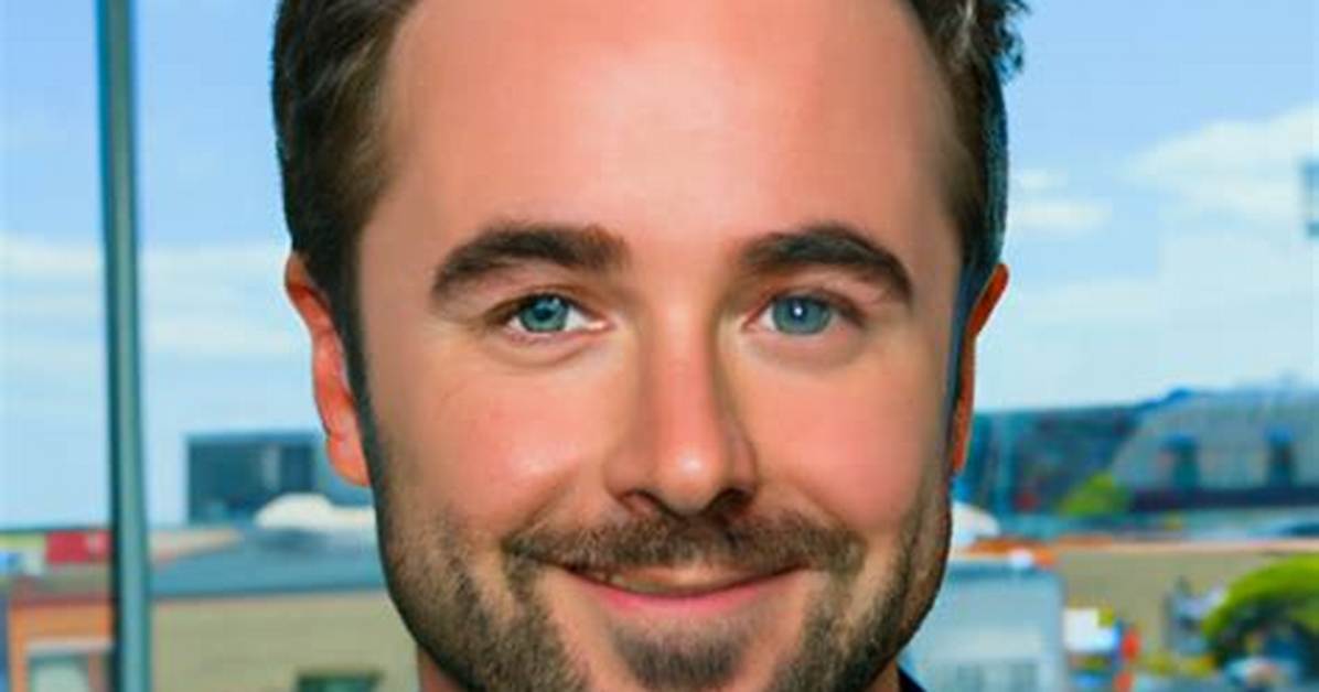 Rob Moran Net Worth: Bio, Wiki, Age, Height, Wife, Julie, Me Myself and Irene, Movies and Tv Shows
