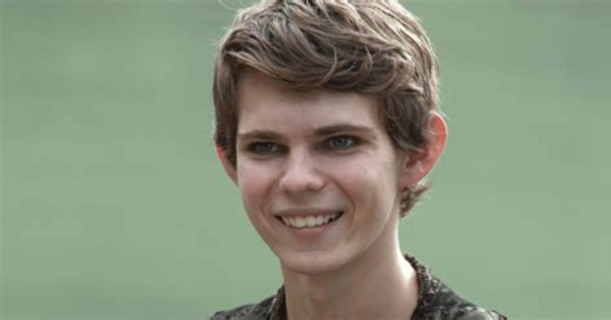 Robbie Kay Bio, Wiki, Age, Height, Girlfriend, Actor, Movies and Net Worth