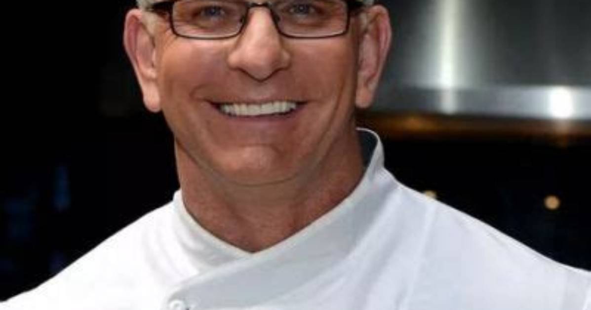 Robert Irvine Bio, Wiki, Age, Height, Family, Wife, Kids, Net Worth, Fit Crunch, Restaurants, and Show