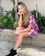 Rosie Mcclelland Age, Height, Family, Boyfriend, Bio, Career, Net Worth