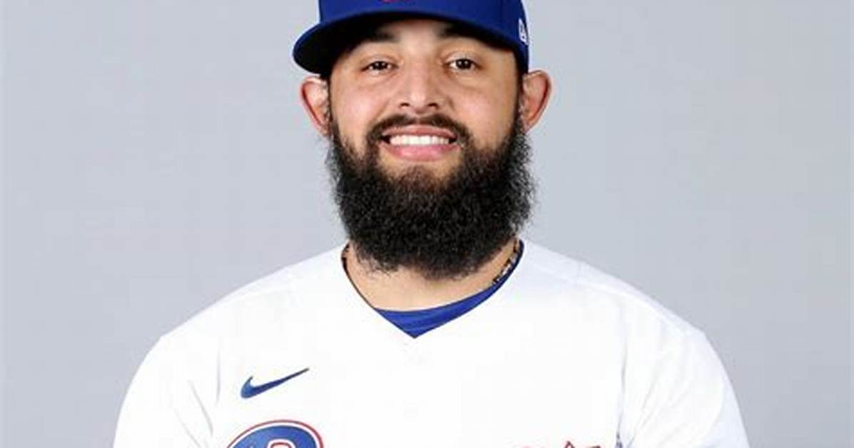 Rougned Odor Age, Wiki, Biography, Wife, Children, Salary, Net Worth, Parents