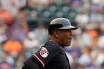Sandy Alomar Jr. Bio, Age, Height, Wife, Rookie Card, Baseball, Autograph, Salary and Net Worth