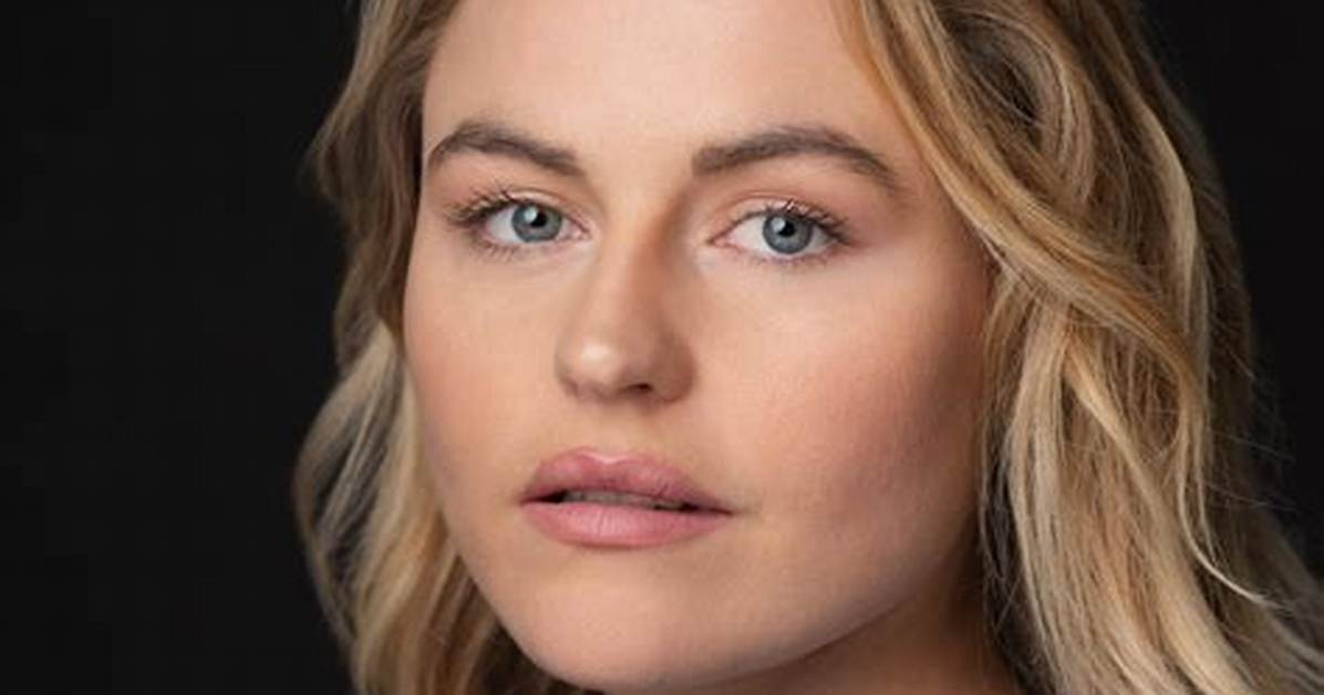 Sas: Who Is Sarah Jeavons? Meet the Dating Coach on Instagram
