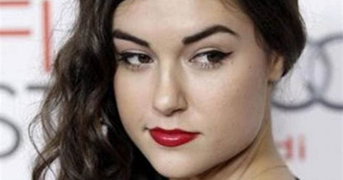 Sasha Grey Bio, Wiki, Age, Videos, Family, the X, Birthday, Education and Net Worth