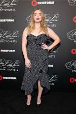 Sasha Pieterse, Age, Wiki, Biography, Height, Weight, Net Worth, Ethnicity, Religion, Affair, Dating, Married, Alison of Pretty Little Liars