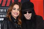Seraina Schonenberger, Mick Mars, Body, Career & Net Worth