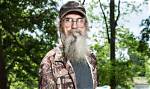 Si Robertson Bio, Wiki, Age, Height, Wife, Kids, Parents, Siblings, Career, Vietnam and Net Worth
