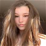 Stella Raee (Tiktok Star) Wikipedia, Bio, Age, Height, Weight, Boyfriend, Net Worth, Family, Career, Facts