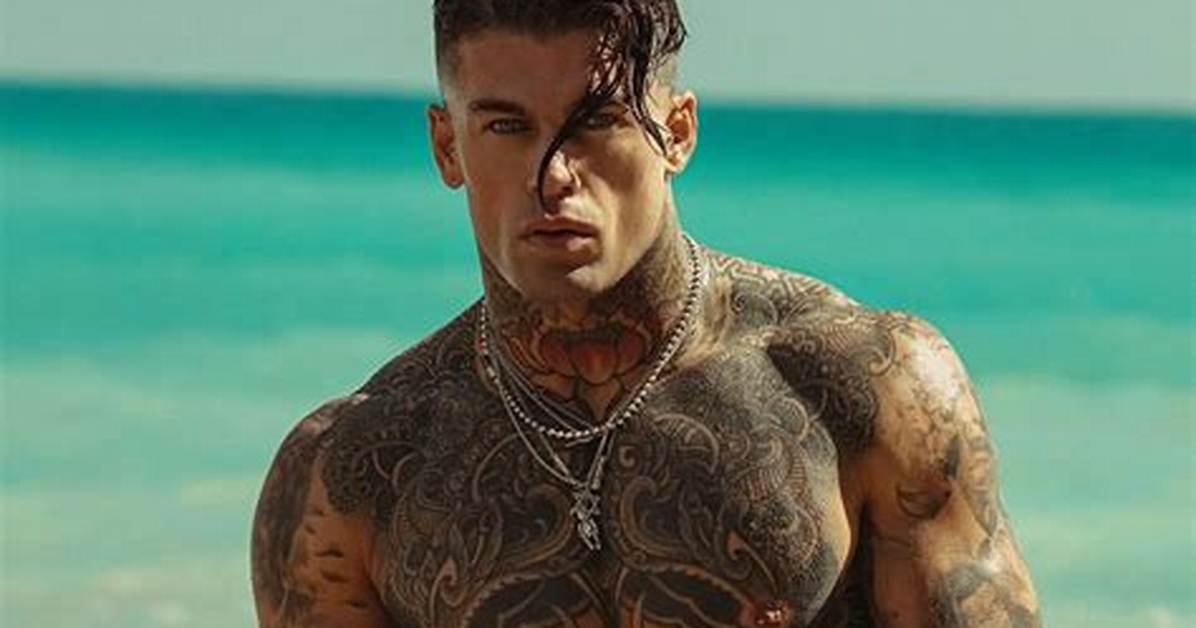 Stephen James (British Model) Wiki, Biography, Age, Net Worth, Salary, Height, Dating, Religion