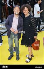 Stephen Jones’ Wife Karen Jones – 10 Facts to Know About