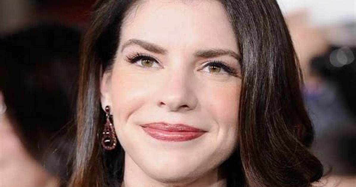 Stephenie Meyer Height, Weight, Net Worth, Age, Birthday, Wikipedia, Who, Nationality, Biography