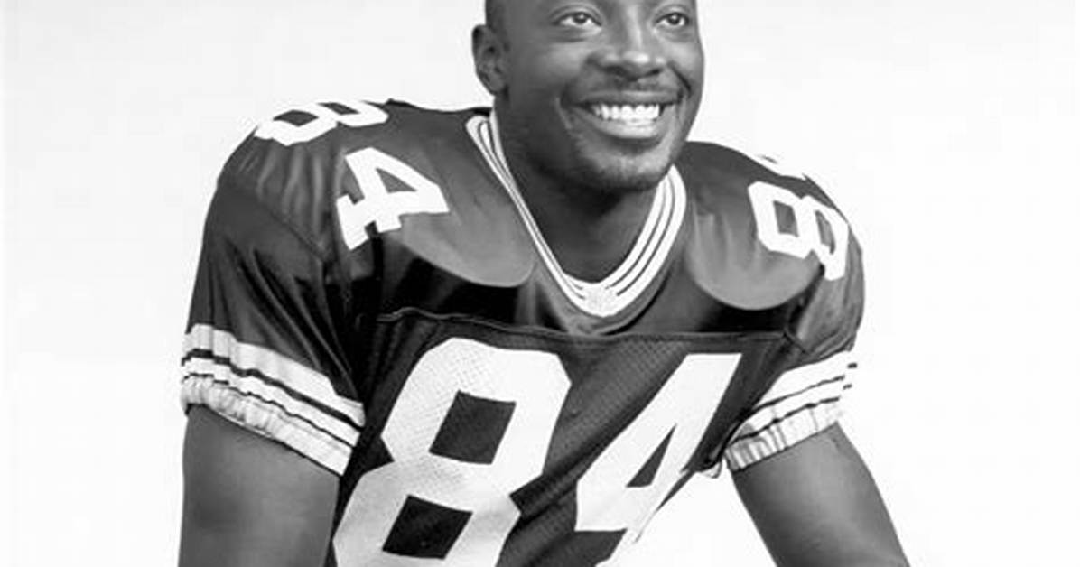 Sterling Sharpe Age, Wiki, Biography, Parents, Body Measurement, Salary, Family, Net Worth