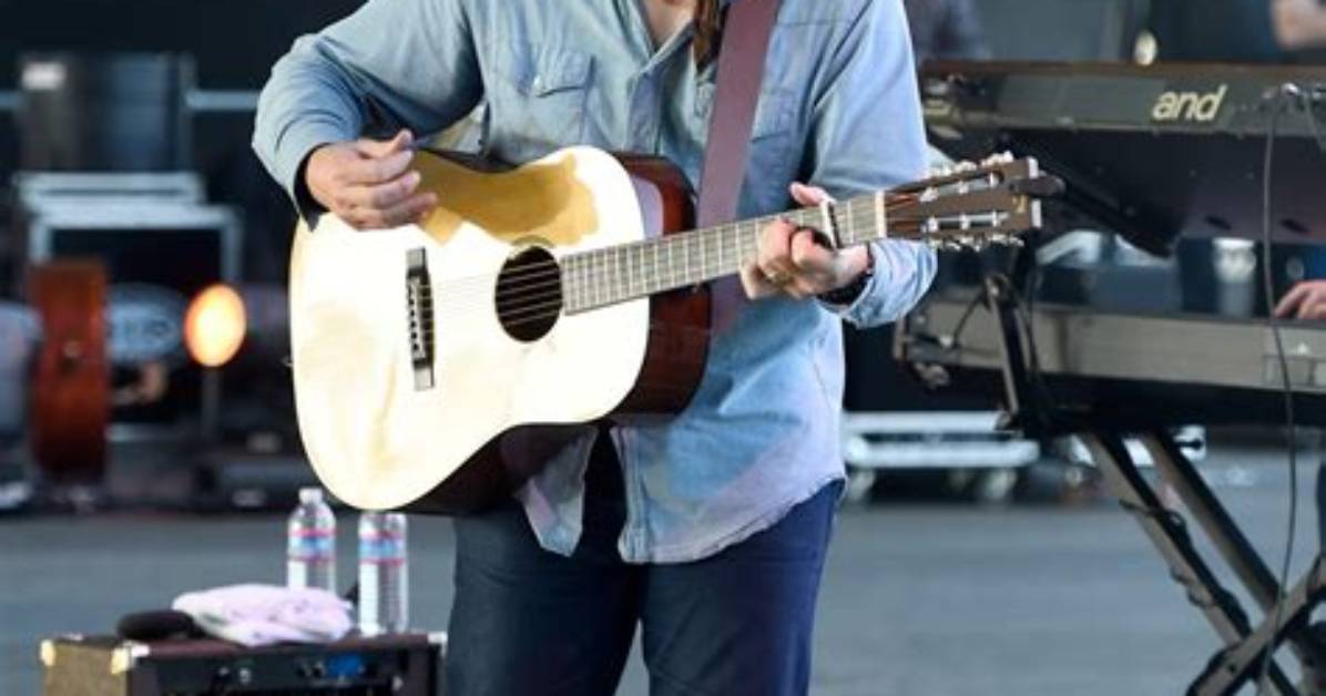Sturgill Simpson Height, Weight, Net Worth, Age, Birthday, Wikipedia, Who, Nationality, Biography