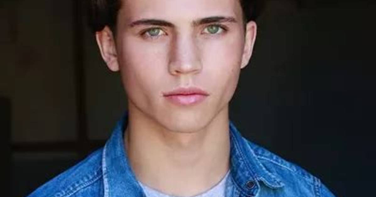 Tanner Buchanan Bio, Career, Heritage, Girlfriend, Height