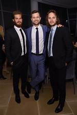 Taylor Kitsch: Dating, Net Worth, Tattoos, Smoking & Body Facts