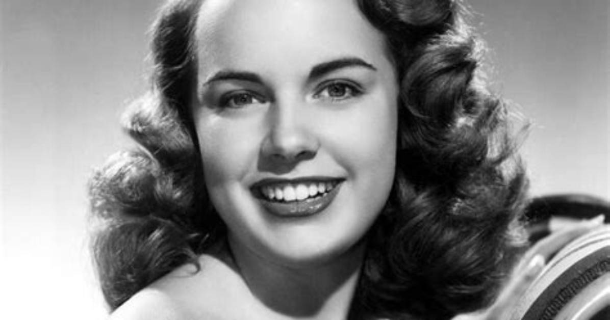 Terry Moore Net Worth, Income, Salary, Earnings, Biography