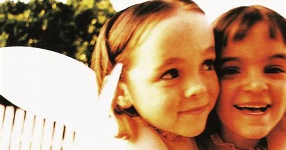 The Smashing Pumpkins’s Luna Lyrics