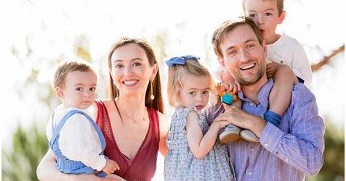 Tomas Pueyo Brochard Bio, Wiki, Age, Family, Wife, Chief Product Officer and Net Worth