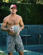 Tommy Paul Height: How Tall Is Tommy Paul the Tennis Player?