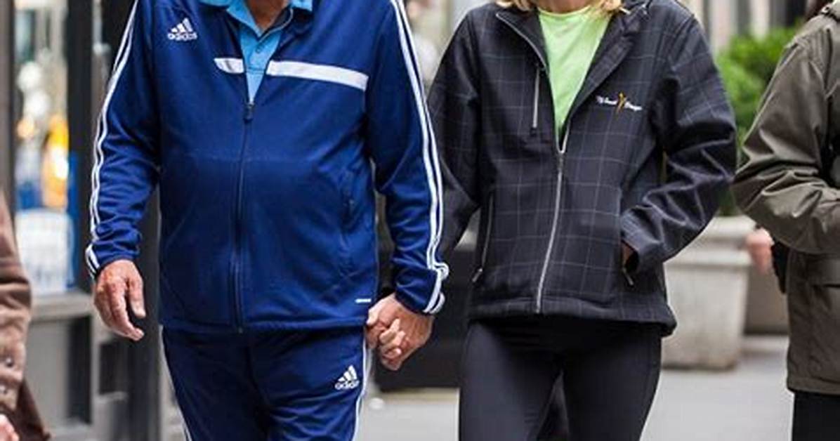 Tony Bennett: Wife, Net Worth, Tattoos, Smoking & Body Facts