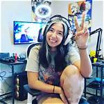 Twitch: Who Is Sugussusana? Meet the Streamer on Instagram