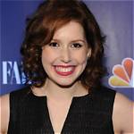 Vanessa Bayer: Dating, Net Worth, Tattoos, Smoking & Body Measurements